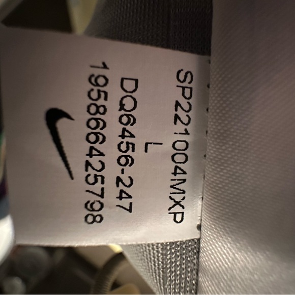 Collab Off-White x Nike - Brand new jacket (Large) - Picture 10 of 10